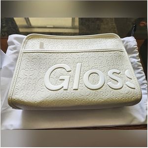 Glossier LE makeup bag